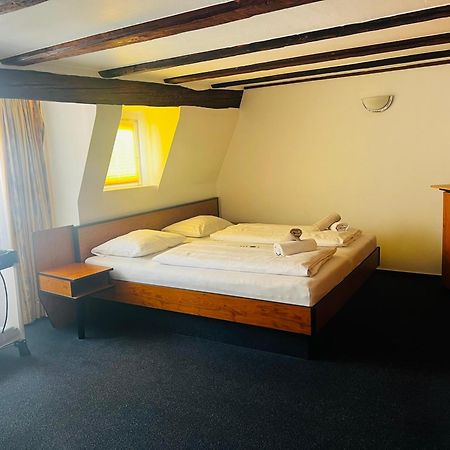 Hotel Am Malerwinkel Вертгейм Экстерьер фото