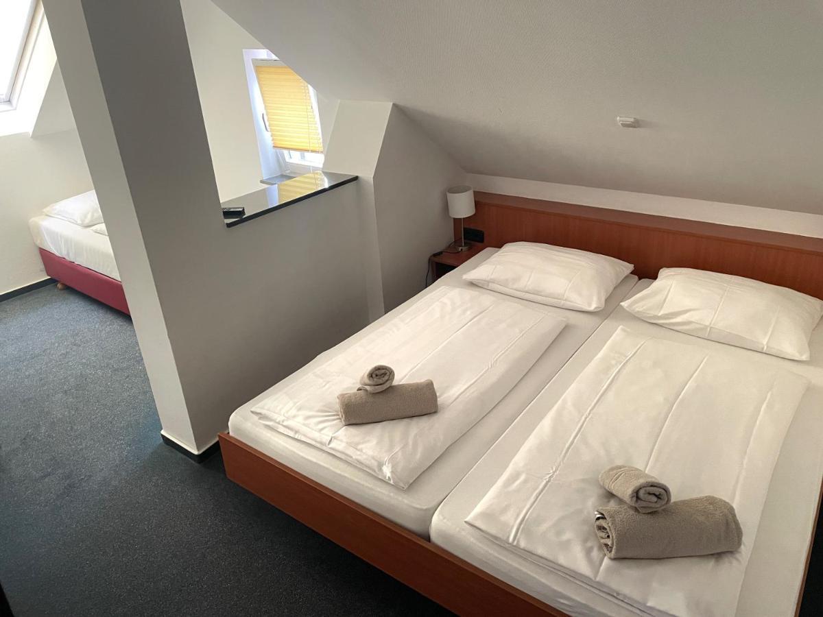 Hotel Am Malerwinkel Вертгейм Экстерьер фото