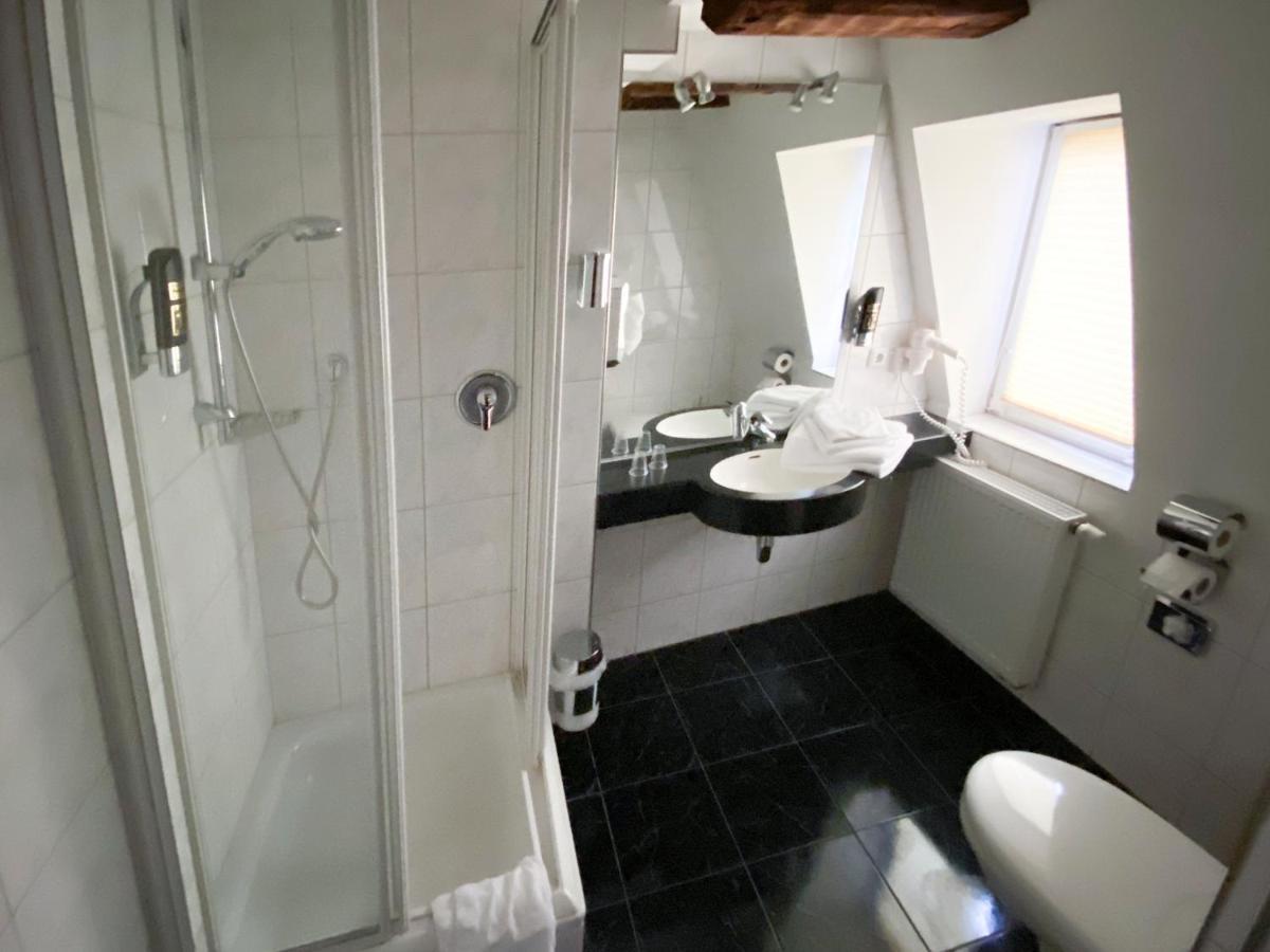 Hotel Am Malerwinkel Вертгейм Экстерьер фото